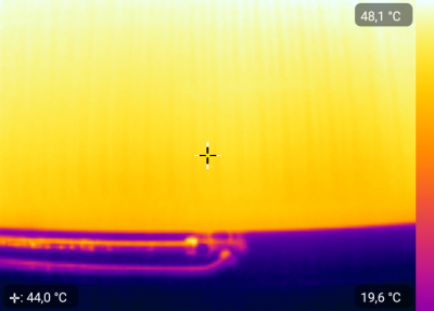 ThermalCamera2017-01-19_08-01-01+0100.png (175.01 KiB) 2521 keer bekeken Voorbeeld moderne radiator aansluiting onderaan