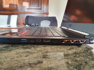 laptop5.jpg