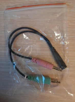 04 Headset.jpg