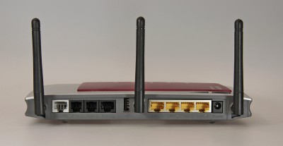 Fritzbox_Fon_WLAN_7270_rueckseite.jpg